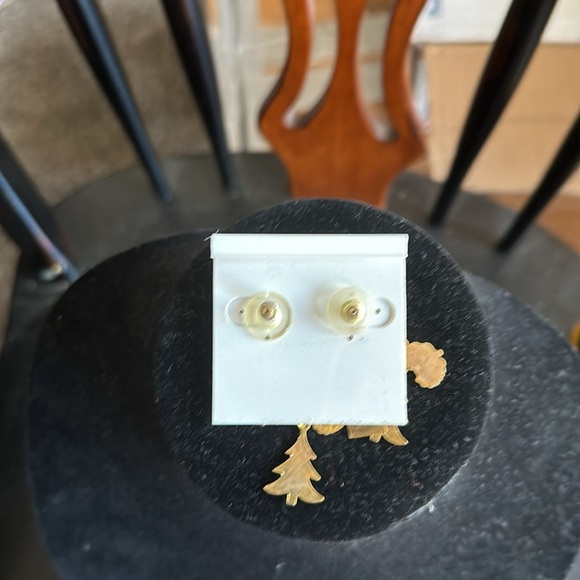 Vintage Tacoa Gold Tone Christmas Earrings - Picture 3 of 4